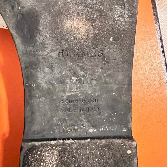 SOLD‼️ Hermes Oran sandals - Picture 8 of 11